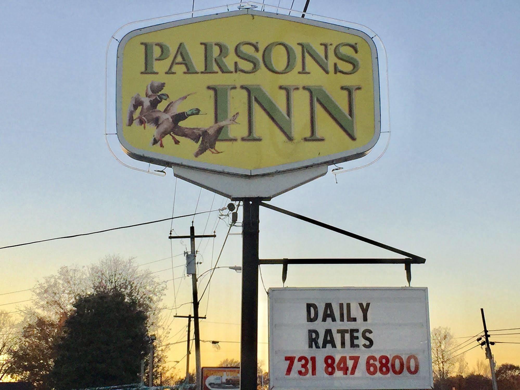 Parsons Inn Downtown Parsons,Tn Exterior foto